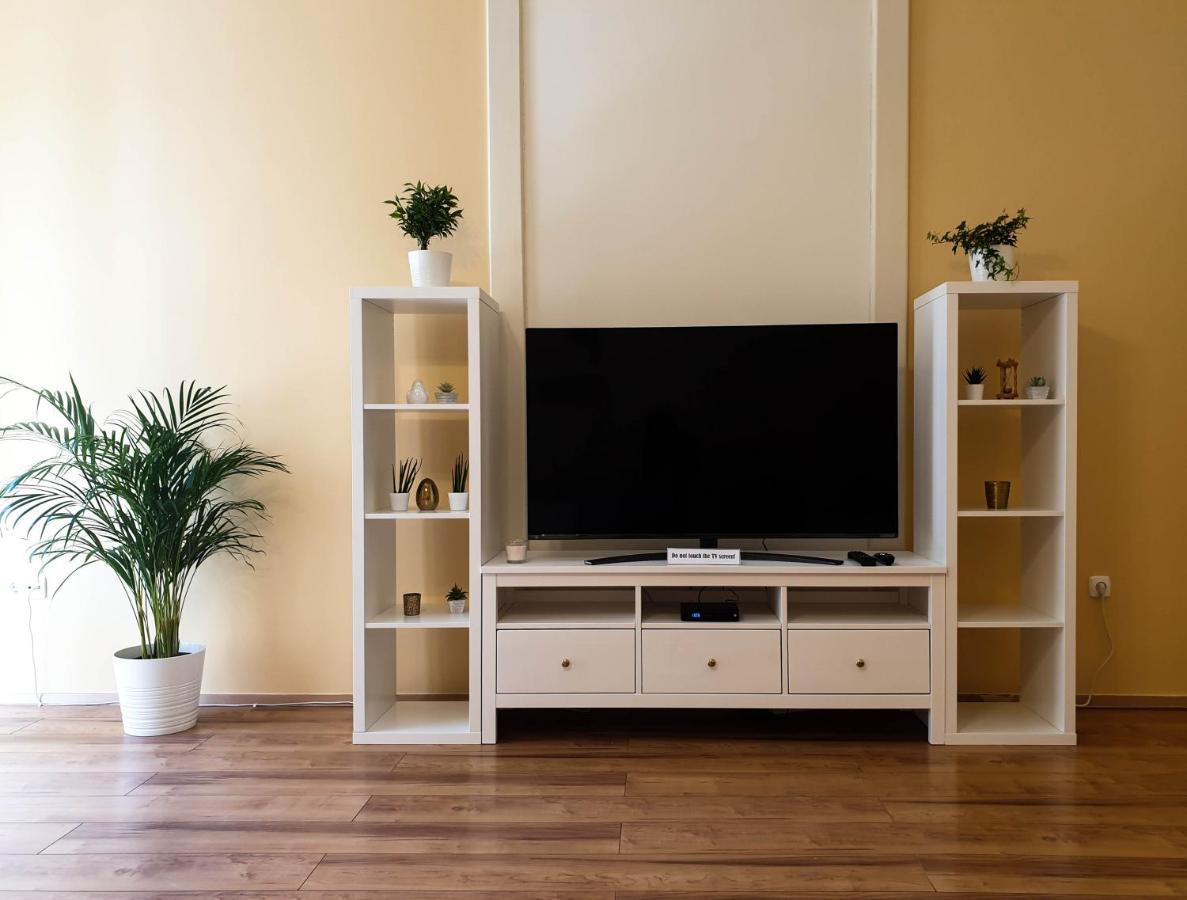 Corvin City Center Kisfaludy Apartman Apartment Budapest Exterior photo